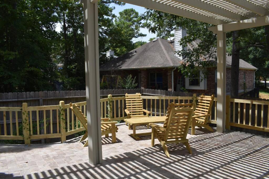 Spacious Conroe Home Around 4 Miles To The Lake Montgomery Εξωτερικό φωτογραφία