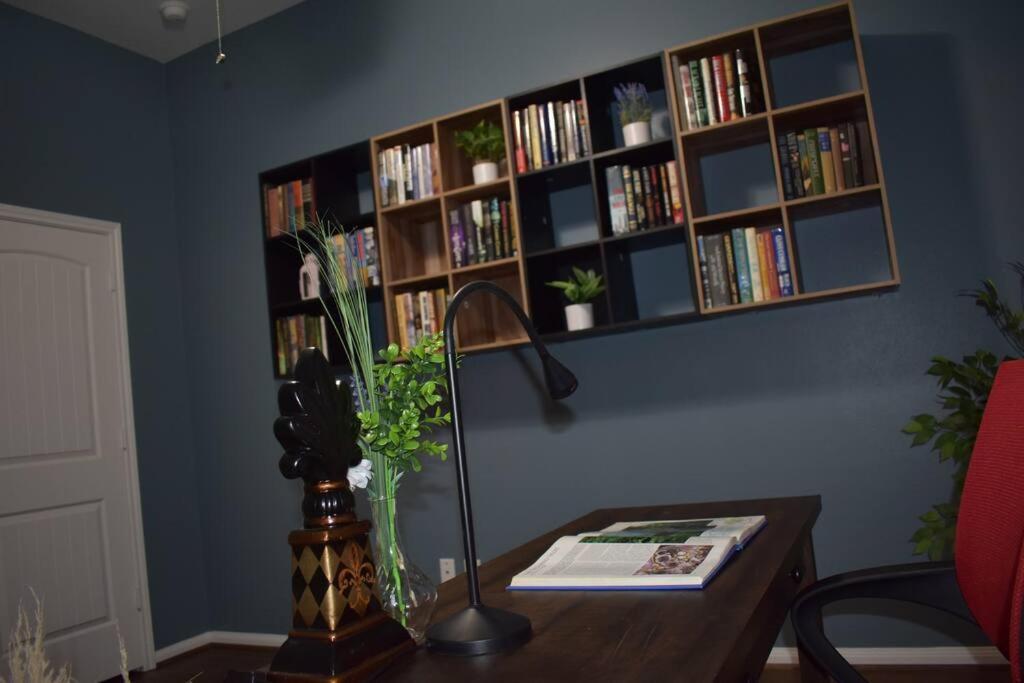 Spacious Conroe Home Around 4 Miles To The Lake Montgomery Εξωτερικό φωτογραφία